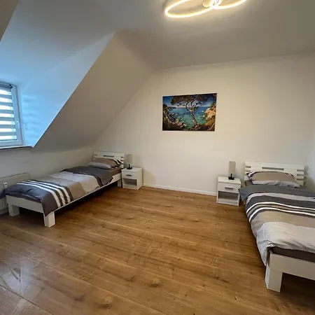 Derko 2 شقة دوسبرغ